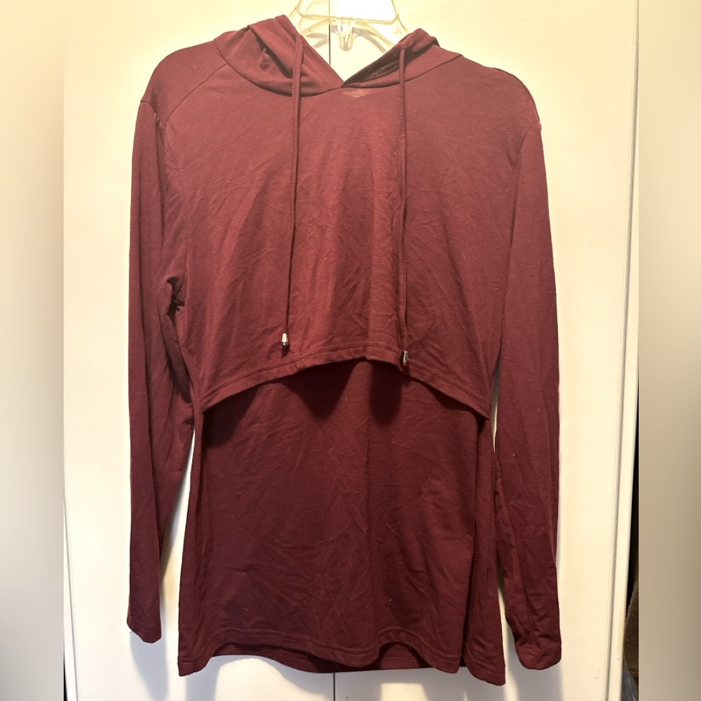 Maroon size large maternity top